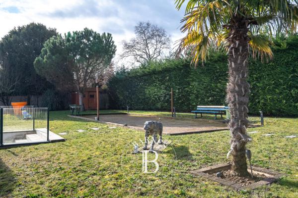Saint-Cyr-au-Mont-d'Or, Propriété 3 Chambres -  245 m² à vendre