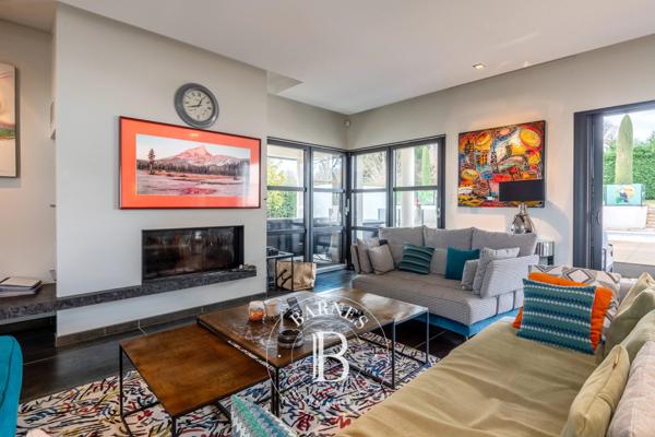 Saint-Cyr-au-Mont-d'Or, Propriété 3 Chambres -  245 m² à vendre