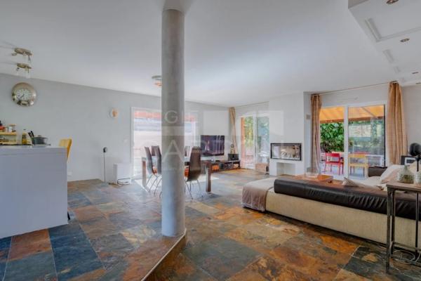 MAISON A VENDRE - FRANCHEVILLE - 156 m 2 - 699 000 €