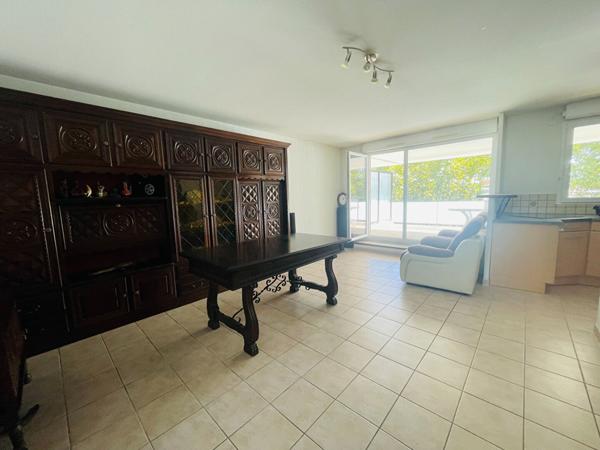 Appartement 4 pièces-Istres