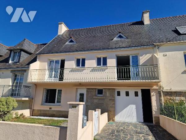 A VENDRE ,à QUIMPER dans le  quartier d'Ergué-Armel , maison de 1972 d'une surface habitable de...