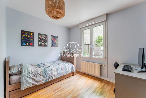 Sublime rez de jardin avec deux chambres