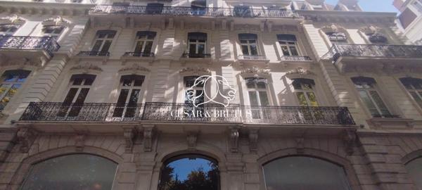 LOGEMENT DE CARACTÈRE DANS TRIANGLE D’OR ou INVESTISSEMENT LOCATIF –