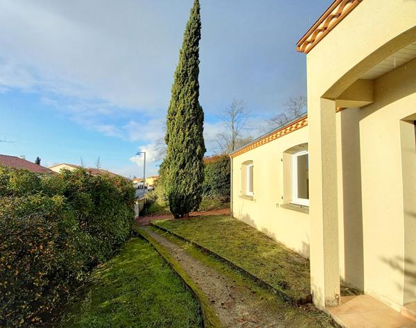 Maison Le Loroux Bottereau 5 pièce(s) 90.30 m²