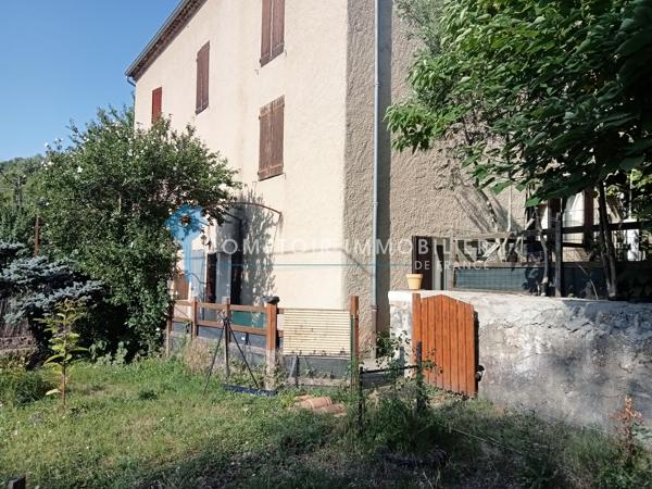 Appartement
                                                                                                                                                                                                                                                                                                                        2 pièce(s)                                                                                                                                                                                                          1 chambre(s)                                                                                                                                                                                                          54  m²