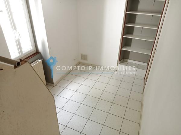 Appartement
                                                                                                                                                                                                                                                                                                                        2 pièce(s)                                                                                                                                                                                                          1 chambre(s)                                                                                                                                                                                                          54  m²