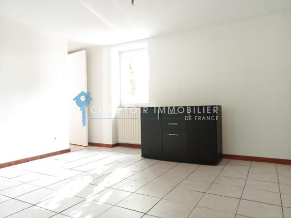 Appartement
                                                                                                                                                                                                                                                                                                                        2 pièce(s)                                                                                                                                                                                                          1 chambre(s)                                                                                                                                                                                                          54  m²