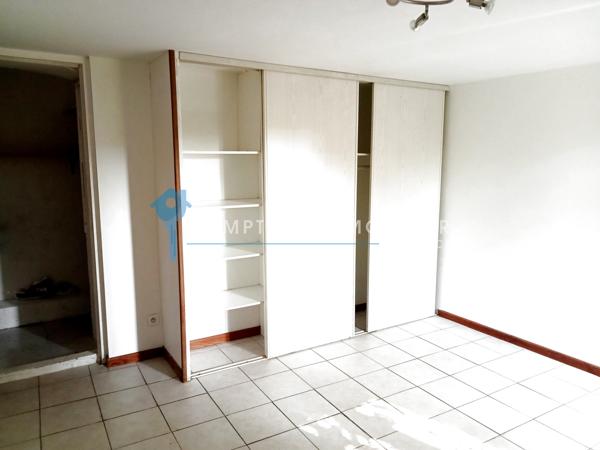 Appartement
                                                                                                                                                                                                                                                                                                                        2 pièce(s)                                                                                                                                                                                                          1 chambre(s)                                                                                                                                                                                                          54  m²