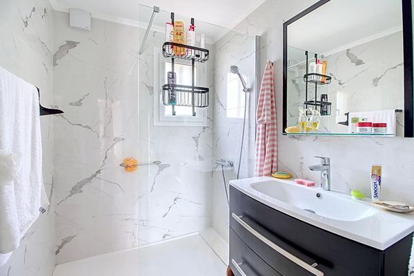 À VENDRE EN VIAGER OCCUPÉ - MAISON INDIVIDUELLE DE PLAIN-PIED à LORGUES