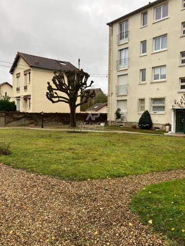 Appartement Maisons Laffitte 4 pièce(s) 63.6 m2 429 500 € ** - Référence 4590
