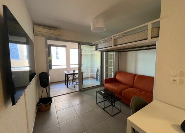 Appartement à louer    1 pièce • 23,61 m2 Golfe Juan - Vallauris