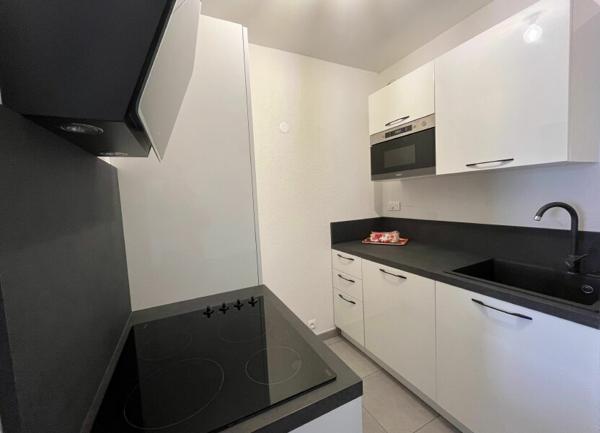 Appartement à louer    1 pièce • 23,61 m2 Golfe Juan - Vallauris