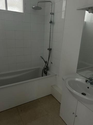 Appartement T4  ferney-Voltaire centre AH 431