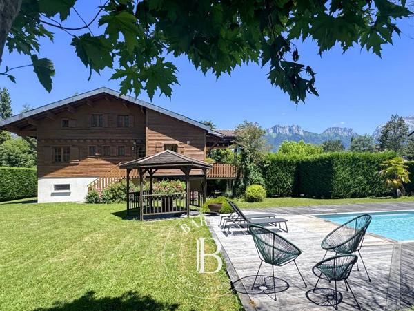 Sevrier, Maison 4 Chambres -  180 m² à vendre