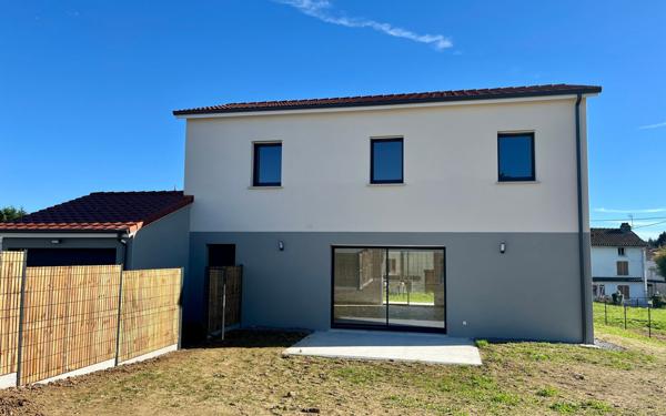 Maison à vendre    4 pièces •  Panazol