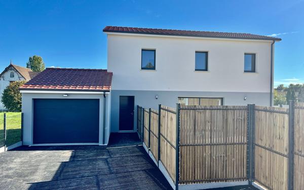 Maison à vendre    4 pièces •  Panazol