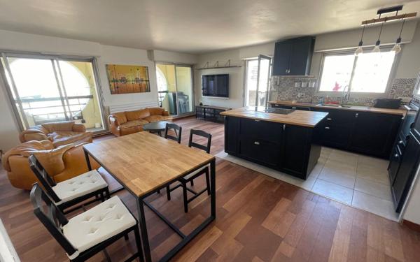 Appartement à louer    3 pièces • 66,66 m2 Paris 19