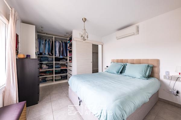 Duplex de standing en résidence privée
