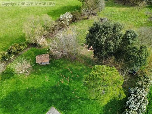 Vente                                                      Maison
                        
                     6 pièces                      211 m2                     à Marmande
