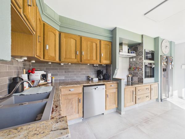 Maison 6 pièces - 160 m²