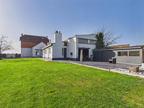 Maison 6 pièces - 160 m²