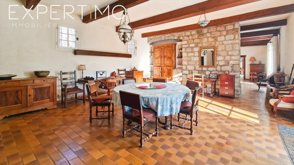 Vabres (30460) Maison de 307 m² habitables - 10 pièces - piscine - terrain de 10 000 m²