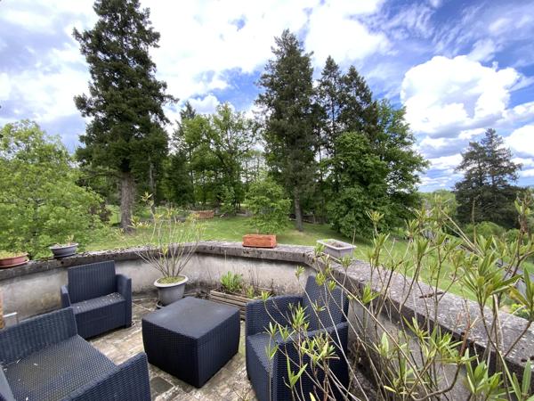 Maison 9 pièces - 235 m² Exclusivité efficity