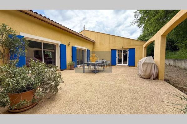Vente Villa 8 pièces 224 m2 à Apt