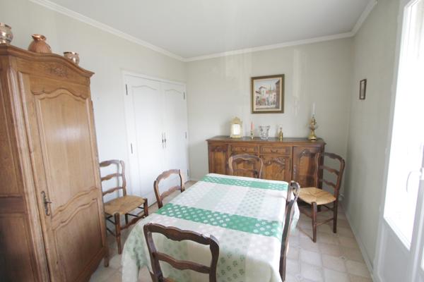 La Rochelle (17000) T4 lumineux – 3/4 chambres – balcon, cave, stationnement – La Rochelle Bel Air