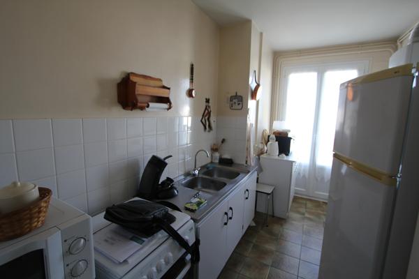 La Rochelle (17000) T4 lumineux – 3/4 chambres – balcon, cave, stationnement – La Rochelle Bel Air