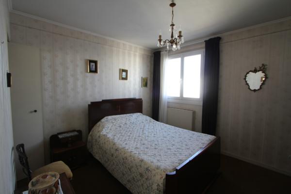 La Rochelle (17000) T4 lumineux – 3/4 chambres – balcon, cave, stationnement – La Rochelle Bel Air