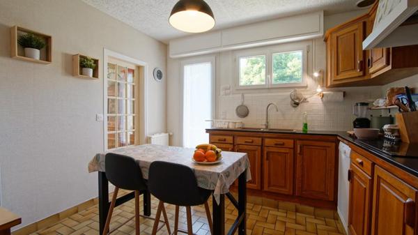 Saint Brieuc - Maison 5 Chambres - Jardin et Garage - Ville Oger