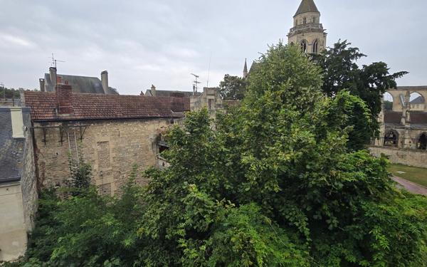 Appartement à louer    1 pièce • 26,75 m2 Caen