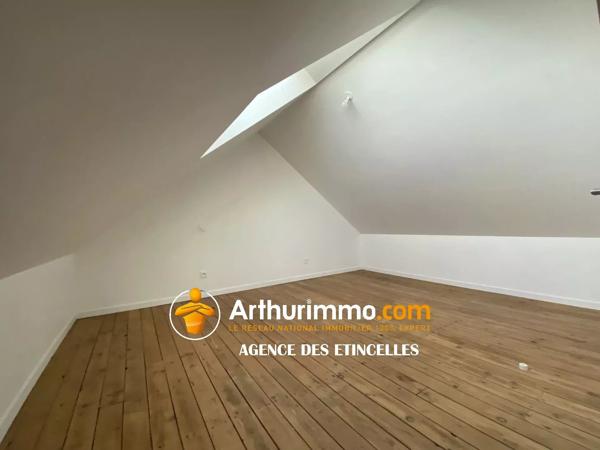 Location                                                      Maison
                        
                     4 pièces                      67 m2                     à Martigné-Ferchaud
