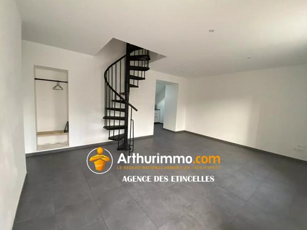 Location                                                      Maison
                        
                     4 pièces                      67 m2                     à Martigné-Ferchaud