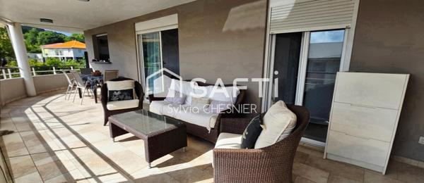 Appartement T4 lumineux avec terrasse calme aux Trois-Îlets