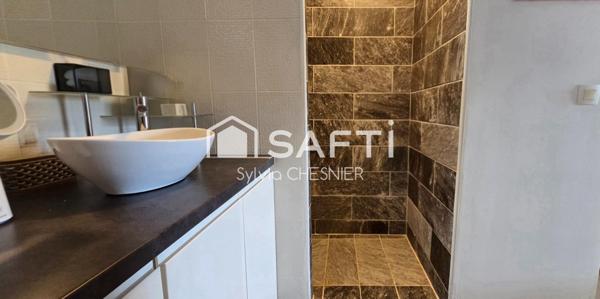 Appartement T4 lumineux avec terrasse calme aux Trois-Îlets