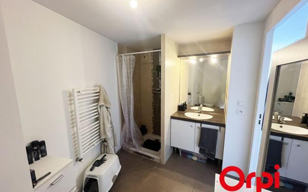 Appartement à vendre    1 pièce • 25,43 m2 Irigny