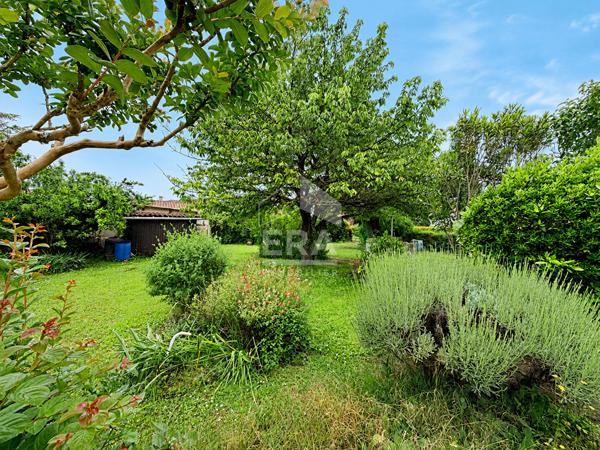 Maison La Couronne 5 pièce(s) 104 m2