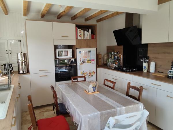 Maison St Ouen Les Vignes 6 pièce(s) 155 m2