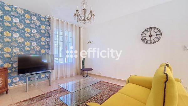 Maison
         4 pièces
        - 110 m² Bien prestige 549 900 € *