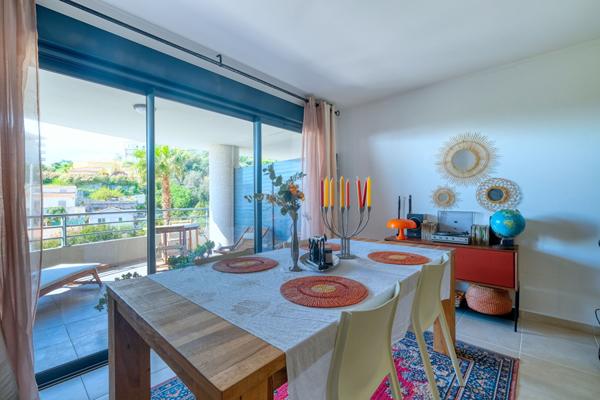 Vente Appartement 3 pièces avec garage Bastia