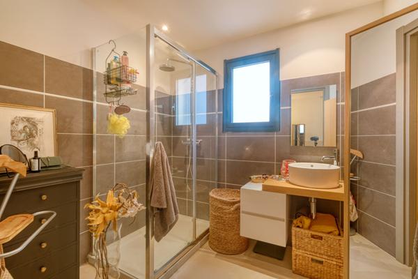 Vente Appartement 3 pièces avec garage Bastia