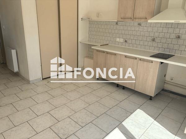 Location Appartement 2 pièces 29.1 m² - Semussac 17120