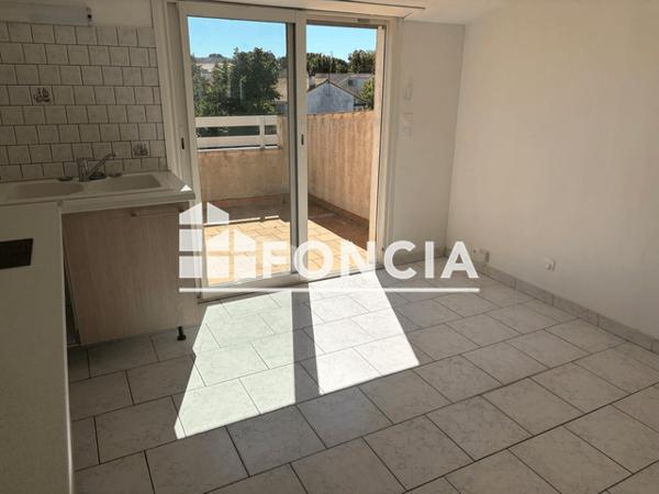 Location Appartement 2 pièces 29.1 m² - Semussac 17120