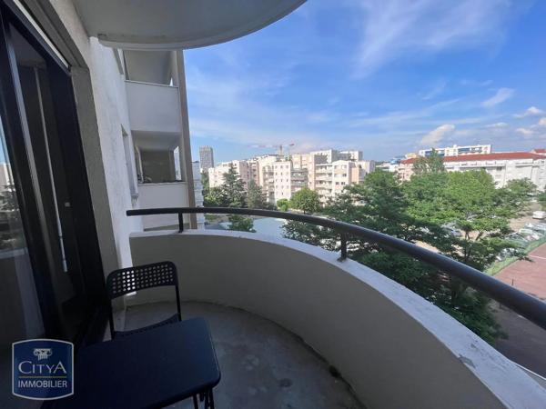 Appartement à louer 2 pièces 55.11m² Lyon (69008)