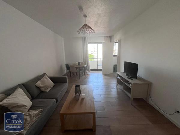 Appartement à louer 2 pièces 55.11m² Lyon (69008)