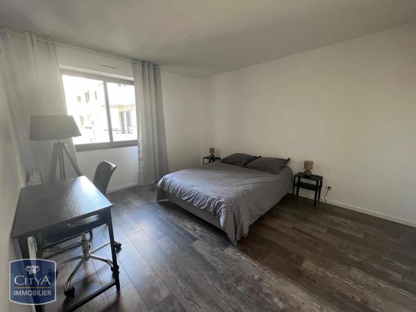 Appartement à louer 2 pièces 55.11m² Lyon (69008)
