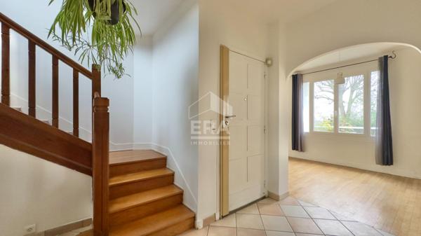 MAISON 6 PIÈCES 103M2 - ATHIS MONS, CHARME DES ANNÉES 50 ET BEAUX VOLUMES