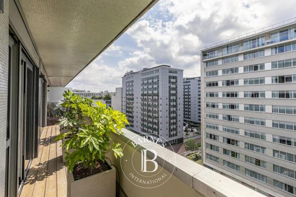 Paris 15ème, Appartement 3 Chambres -  122 m² à vendre